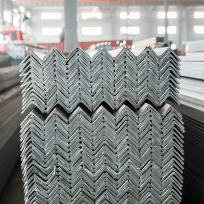 Shandong থেকে ASTM A36 GI সমবাহু ইস্পাত কোণ পণ্য তৈরি 12m