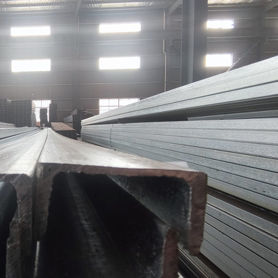 ASTM C প্রোফাইল গ্যালভানাইজড স্টিল চ্যানেল ইউ টাইপ চ্যানেল স্টিল পুরলিন