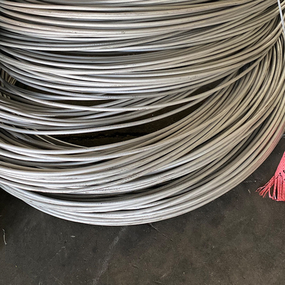 DN 5.5mm স্টেইনলেস স্টীল তার 1670MPa উচ্চ প্রসার্য শক্তি কাঁটাযুক্ত