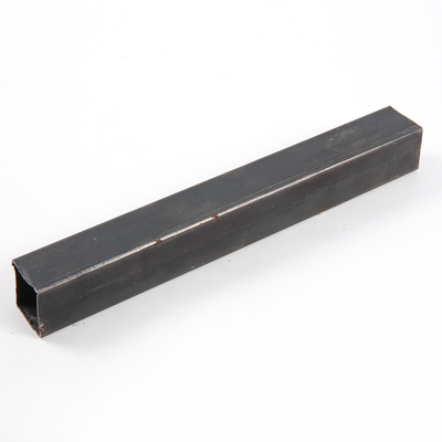 AiSi 2.5mm ব্ল্যাক আয়রন স্কয়ার টিউবিং 2 X 2 Galvanized Square Tube JIS