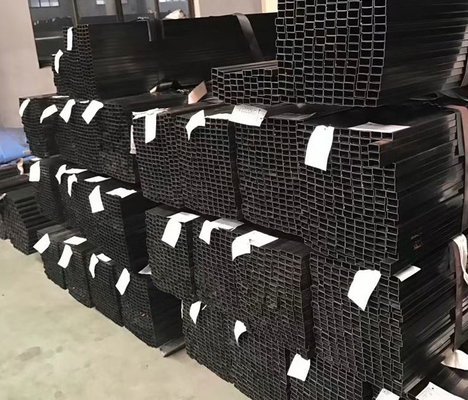 DIN 40X40 কালো আয়তক্ষেত্রাকার ইস্পাত টিউব 20mm গ্যালভানাইজড স্কয়ার টিউব